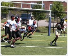 David Williams catches a TD pass