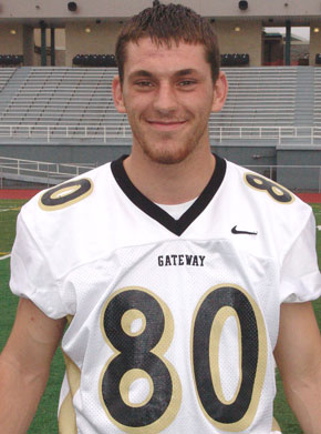 Steve Benz - tight end / linebacker for the Gateway High School Gators Football team.